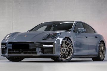 Porsche Panamera Turbo E-Hybrid