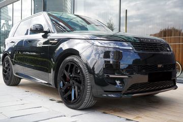 Land Rover Range Rover Sport D300 Dynamic SE