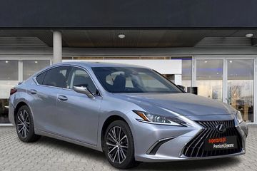 Lexus ES 300h Business Edition