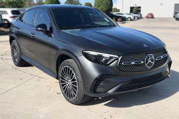 Mercedes GLC Coupe 300 4-Matic AMG Line