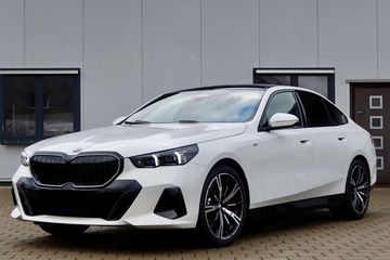 BMW Seria 5 520d xDrive M Sport