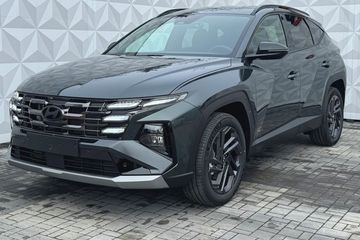 Hyundai Tucson 1.6 T-GDi HEV Smart Black 2WD aut