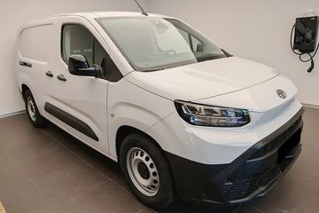Toyota Proace City Long Active