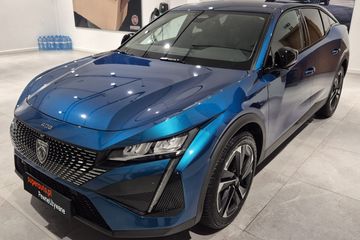 Peugeot 408 PureTech Allure S&S EAT8