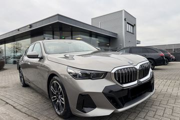 BMW Seria 5 520d xDrive M Sport