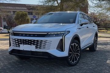 Omoda 9 1.5 Super Hybrid Exclusive AWD