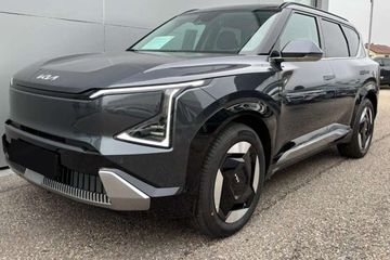 Kia EV5 81.4kWh Earth