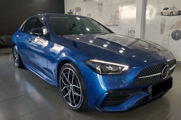 Mercedes Klasa C 300  4-Matic AMG