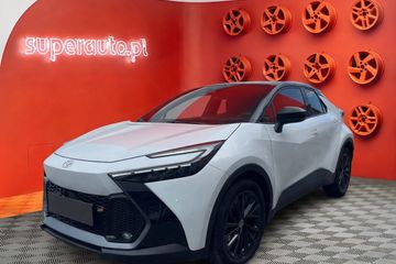 Toyota C-HR GR Sport 2.0 Hybrid Dynamic Force Plug-in