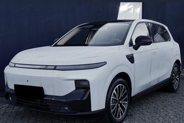 Leapmotor B10 Design Hybrid EV 18,8 kWh