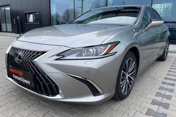 Lexus ES 300h Business Edition