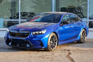 BMW Seria 5 M5