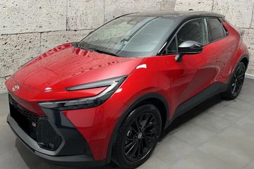 Toyota C-HR GR Sport 1.8 Hybrid Dynamic Force