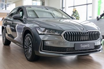 Skoda Superb L&K 2.0 TSI DSG