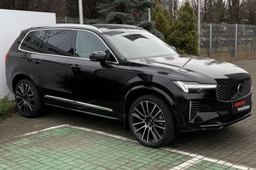 Volvo XC90 T8 AWD Plug-In Hybrid Plus Dark 7os