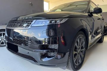 Land Rover Range Rover Sport D300 SE