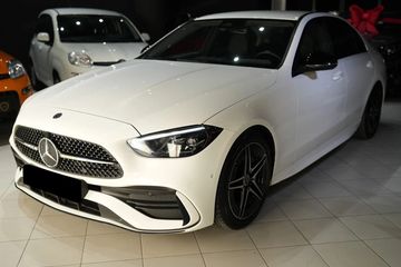 Mercedes Klasa C 200 4-Matic AMG