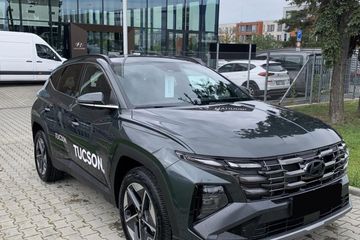 Hyundai Tucson 1.6 T-GDi HEV Executive 2WD aut