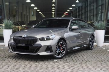 BMW Seria 5 530e M Sport