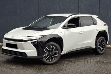 Toyota bZ4X Style EV