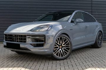 Porsche Cayenne Coupe E-Hybrid Black Edition