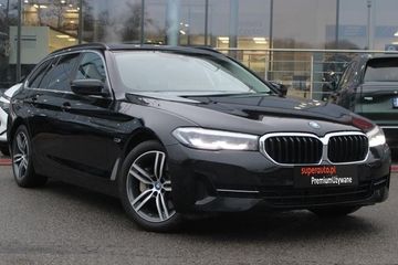 BMW Seria 5 530e xDrive Luxury Line aut