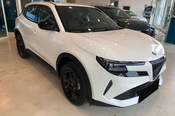 Alfa Romeo Junior 1.2 Ibrida