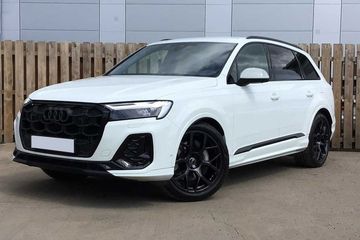 Audi Q7 55 TFSI e quattro S Line