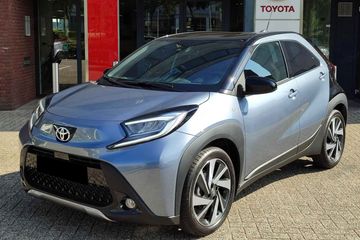 Toyota Aygo X Executive 1.0 benzyna