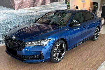 Skoda Superb Sportline 2.0 TSI DSG 4x4