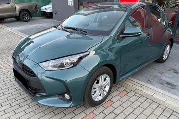 Toyota Yaris Comfort 1.5 Hybrid