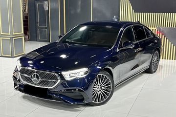 Mercedes Klasa E 220 d  4-Matic AMG