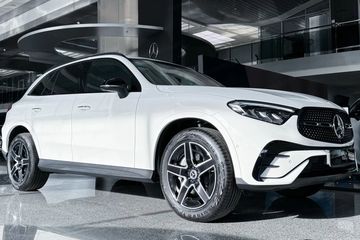 Mercedes GLC 200 4-Matic AMG Line