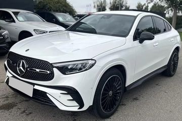 Mercedes GLC Coupe 300 4-Matic AMG Line