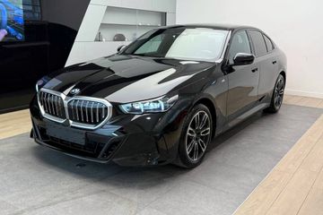 BMW Seria 5 520d xDrive M Sport
