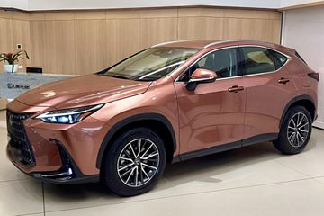Lexus NX 350h Elegance 2.5 Hybrid