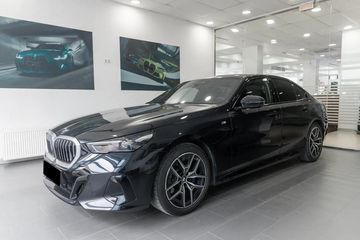 BMW Seria 5 520i M Sport