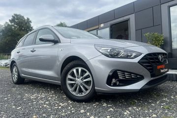 Hyundai i30 1.5 DPI Classic +