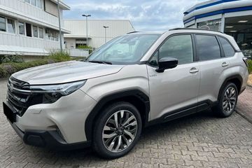 Subaru Forester e-Boxer Platinum  2.0i-L