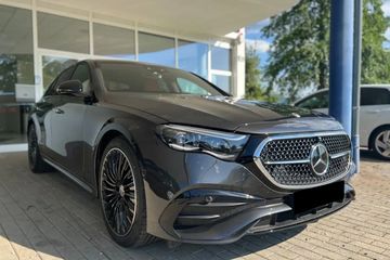Mercedes Klasa E 220 d  4-Matic AMG