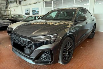 Audi Q8 TFSI e quattro