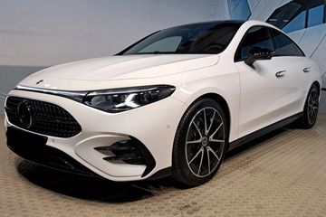 Mercedes CLA 220 4-Matic AMG Line