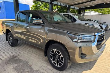 Toyota HiLux Double Cab Executive 4x4 aut
