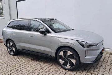 Volvo EX90 111kWh Twin Performance AWD Ultra 7 os
