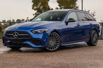 Mercedes Klasa C 220 d  4-Matic AMG Estate