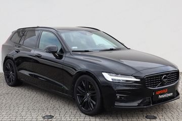 Volvo V60 B4 B R-Design