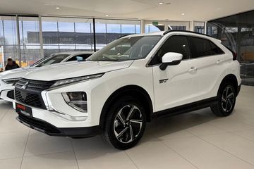 Mitsubishi Eclipse Cross 2.4 PHEV Intense 4x4
