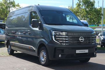 Nissan Interstar L3H2 Business Plus AT