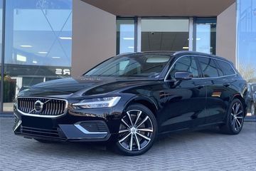 Volvo V60 T6 AWD Plug-In Hybrid Core