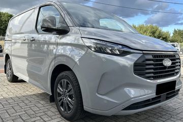 Ford Transit Custom 320 L1H1 Limited
